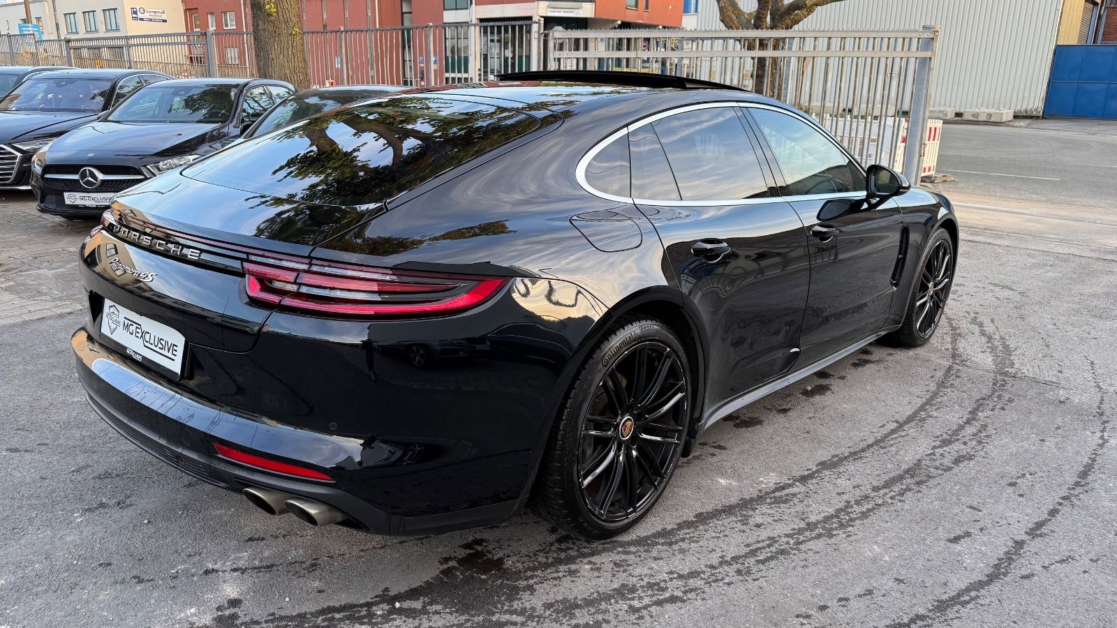 Fahrzeugabbildung Porsche Panamera 4 S Diesel