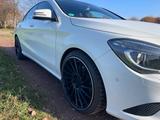Mercedes-Benz CLA 250 DCT Urban - Mercedes-Benz CLA 250 aus 2014