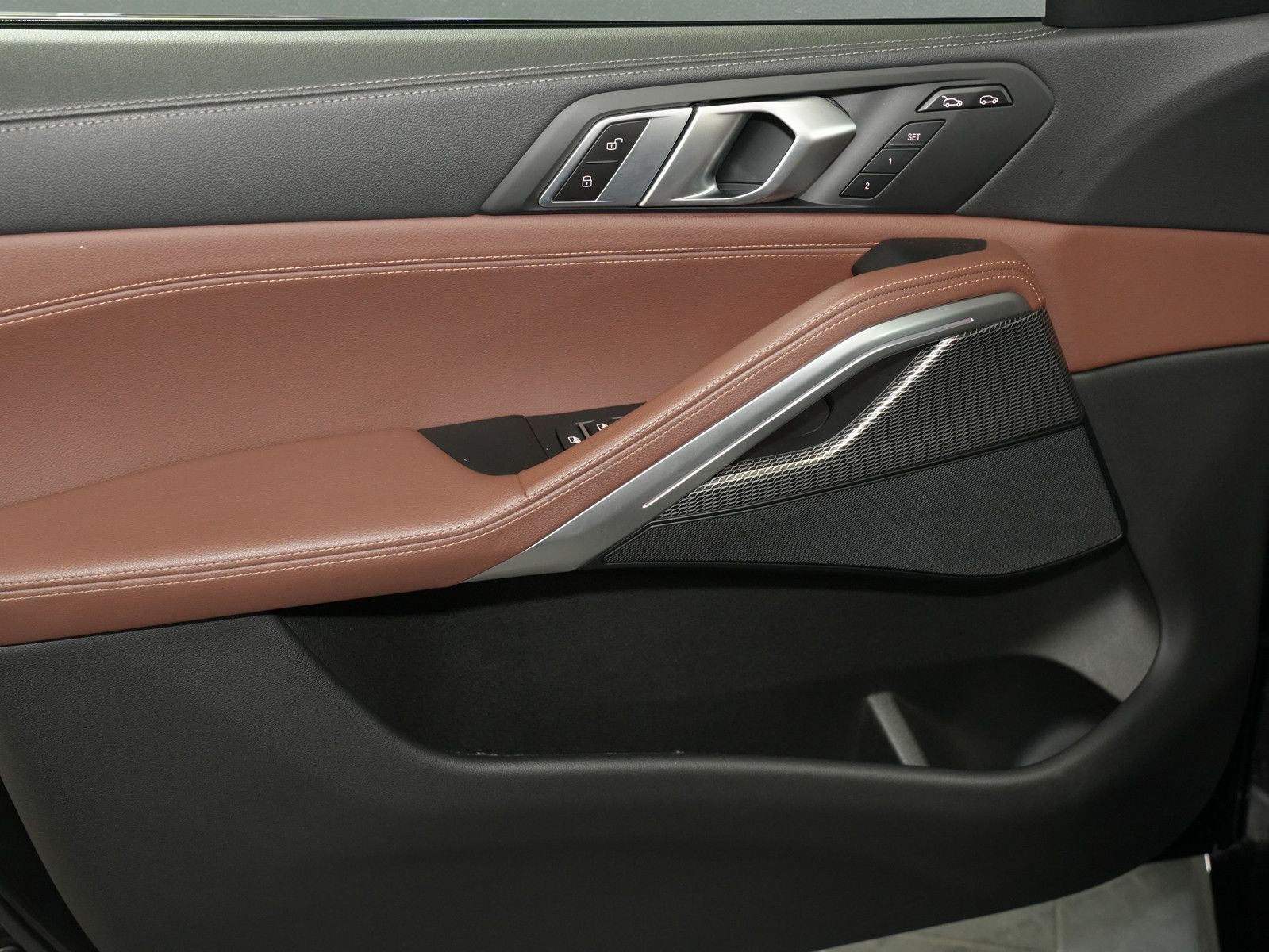 Fahrzeugabbildung BMW X6 M-Sport - 21"Y-M|LiveCockpitPro|Vernasca|360°