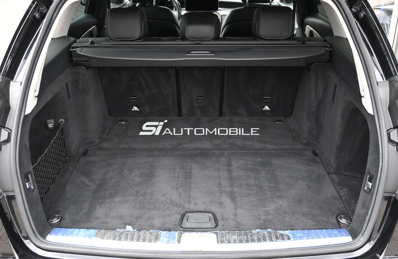 Fahrzeugabbildung Mercedes-Benz C 300 T Aut. Avantgarde °NIGHT°MULTIBEAM°KAMERA°