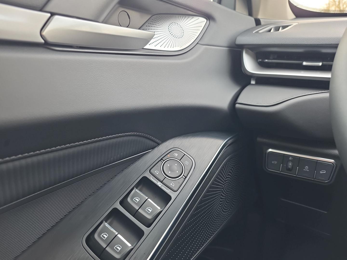 Great Wall Haval H6 1.5 HEV DHT Luxury Panoramadach Head-Up, миниатюра 24