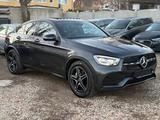 Mercedes-Benz GLC 220d Coupé SUV 4-Matic AMG/Night/360°/S.Dach - Mercedes-Benz GLC 220: Sportwagen