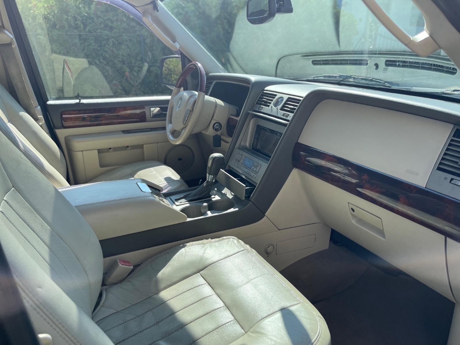 Lincoln Navigator 5,4"AUTOMATIK"KLIMA"7 SITZE"SCHIEBED."