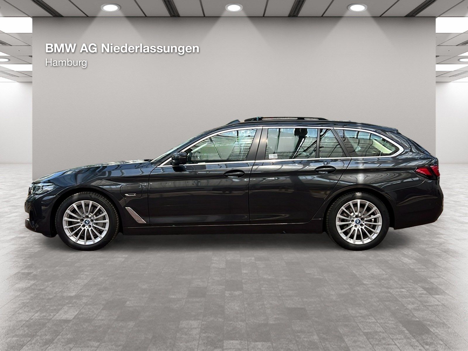 BMW 530e Touring AHK LiveCockpitProf Kamera HiFi foto 2