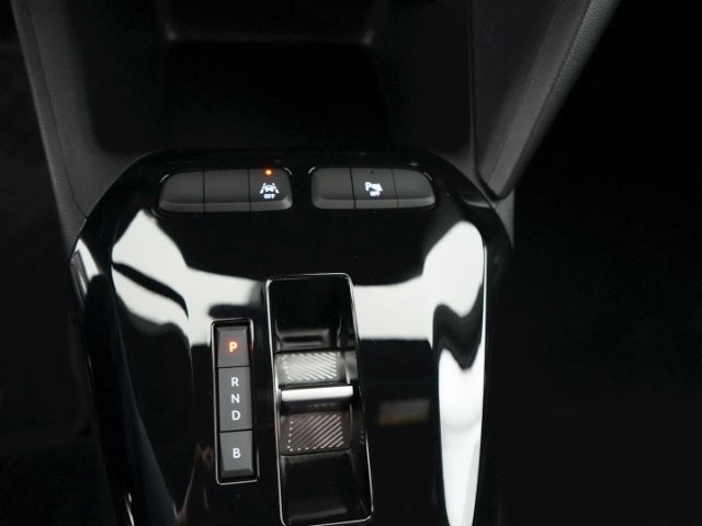 Corsa-e F GS 50kWh AT+LED MATRIXLICHT+NAVI+RÜCKF