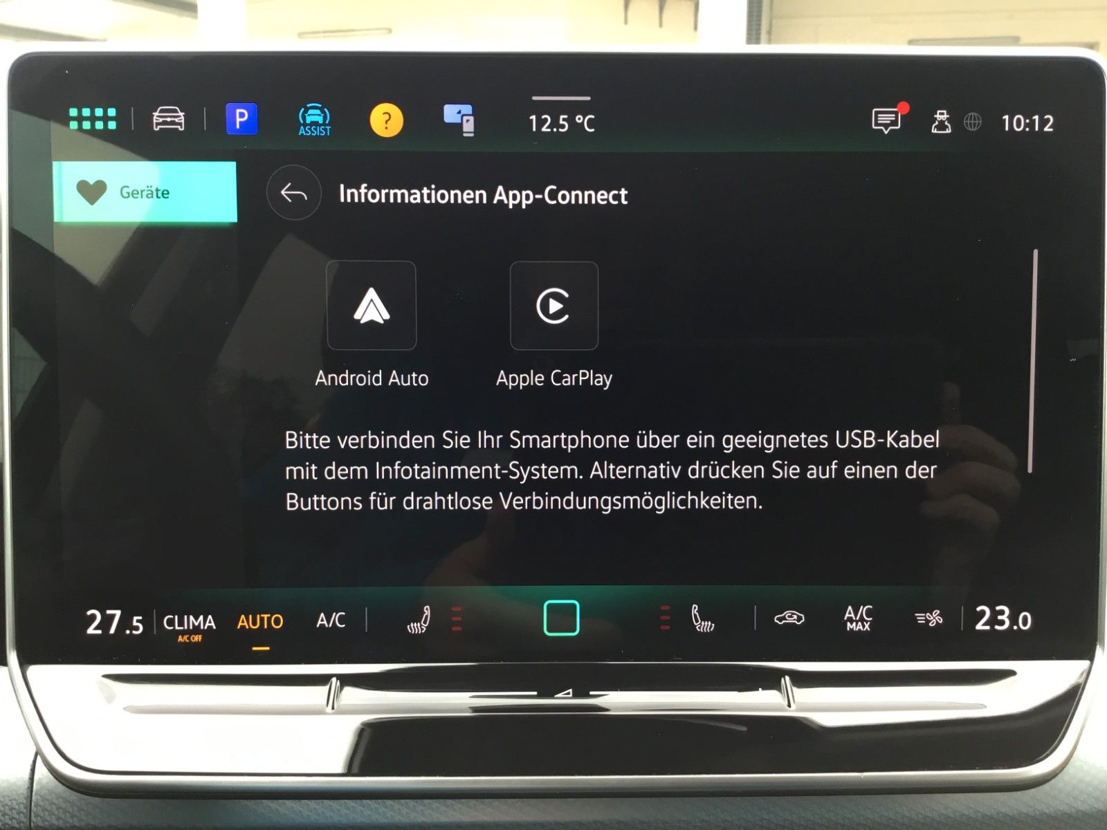 Fahrzeugabbildung Volkswagen Golf 1.5 eTSI DSG Goal+AHK+LED+Kamera+AppConnect