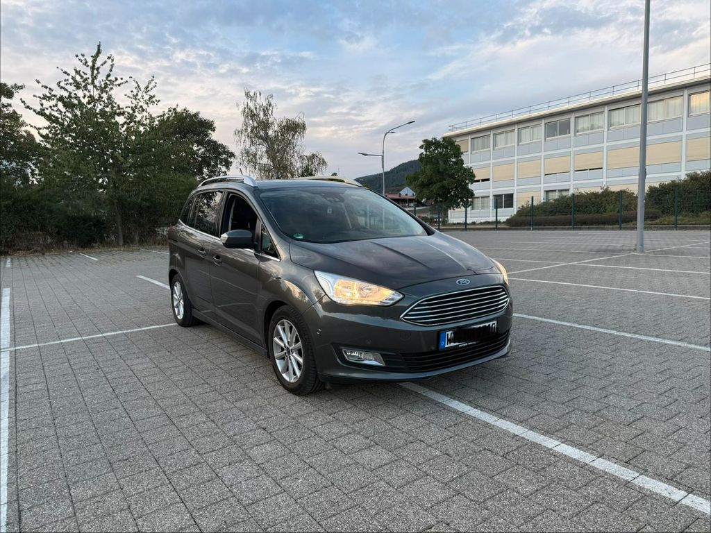 Image of Ford Grand C-Max