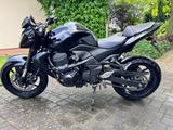 Kawasaki Z750 - Sportauspuff, Pirelli Reifen - KAWASAKI 750 S