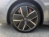 Volkswagen Passat R-Line 2.0 l TDI 4MOTION DSG 360.ACC.AHK. - Volkswagen Passat: R36