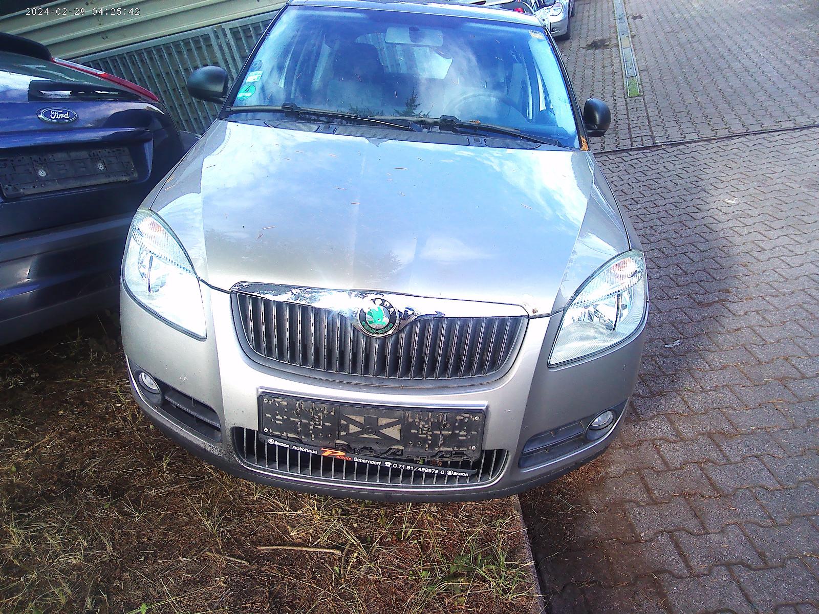 Skoda Fabia 2008 — rear view