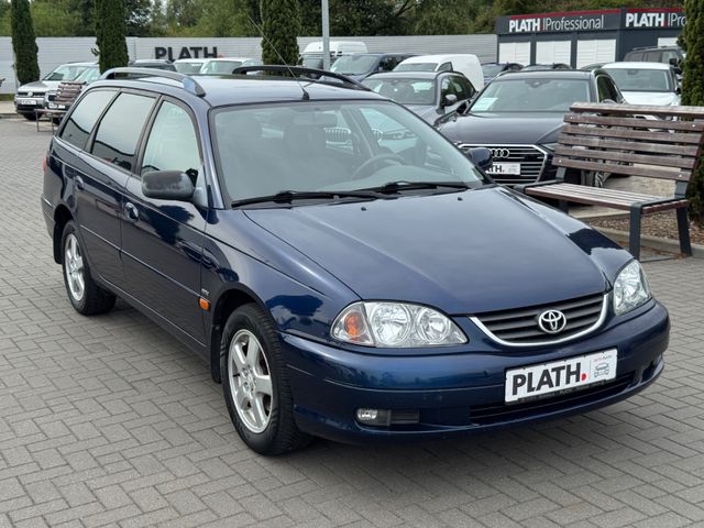 Toyota Avensis  1.8 Style