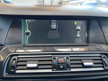 BMW 530 d xDrive *VOLLLEDER*NAVI*AHK*4-ZONEN KLIMA*