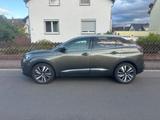 Peugeot 3008 GT 2.0d 177PS,Aut,Navi.Kamera,Panorama,Memo - Behindertengerechte Peugeot 3008