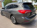 Ford Focus Turnier/AUTOMATIK/KAMERA/ASISS/Org70Tkm - Ford: Kombi, Ka Auto