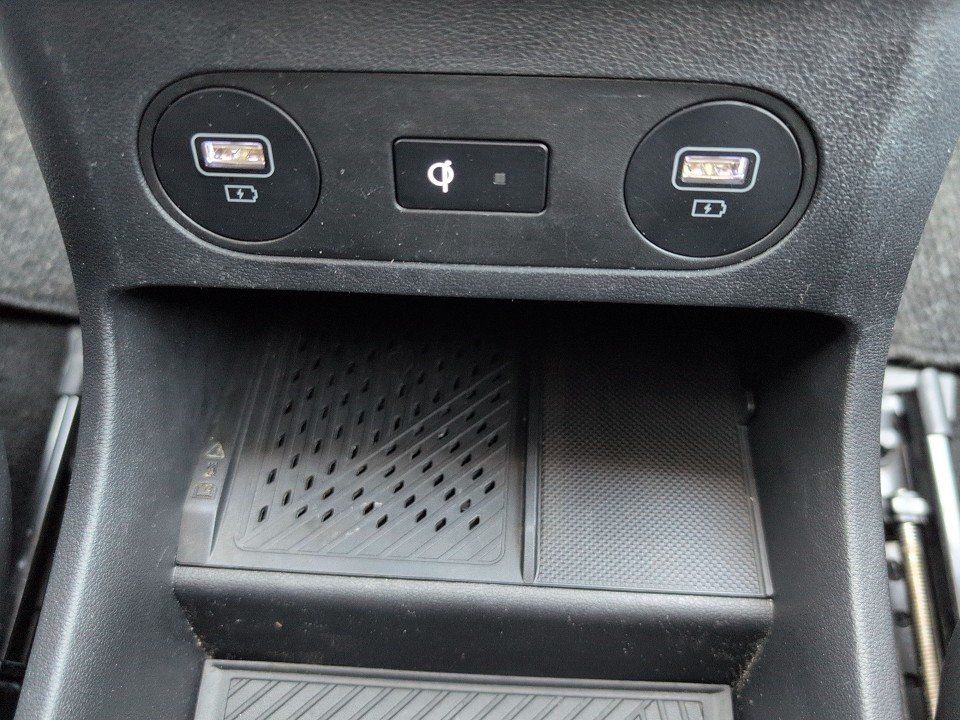 Fahrzeugabbildung Hyundai IONIQ 5 77kWh TECHNIQ ASSIST-P GAR-12/30 SOH-97%