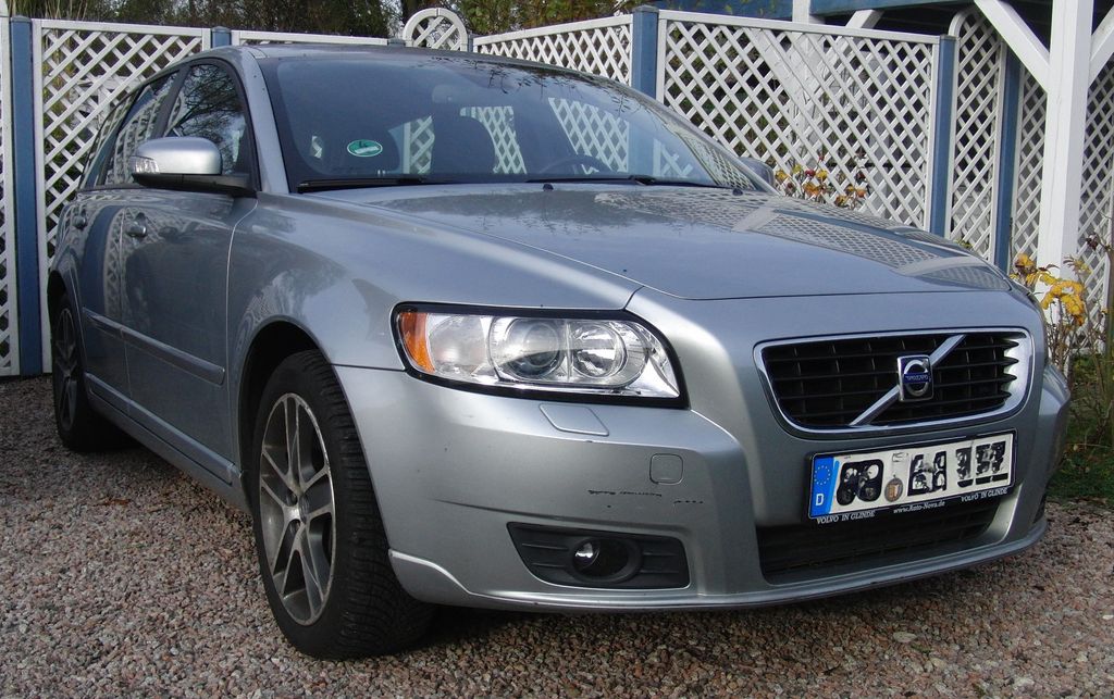 Volvo V50