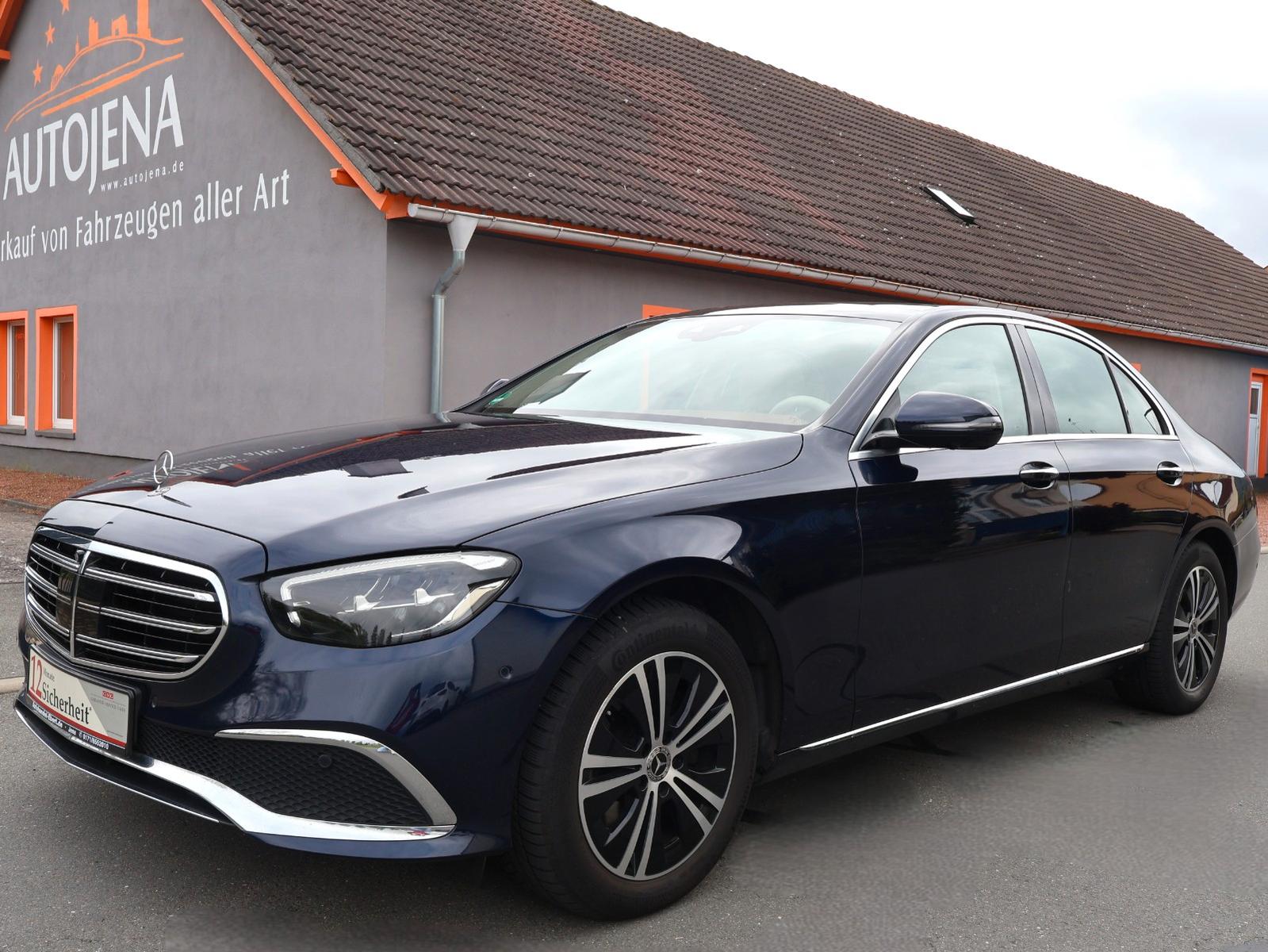 Mercedes-Benz E 220 d 4M Lim. Exclusive Designo Pano Luft 360