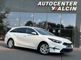 Kia cee'd Sportswagon 1.5 T-GDI Vision Aut. 1.HA/NAV - Kia Gebrauchtwagen von 2024