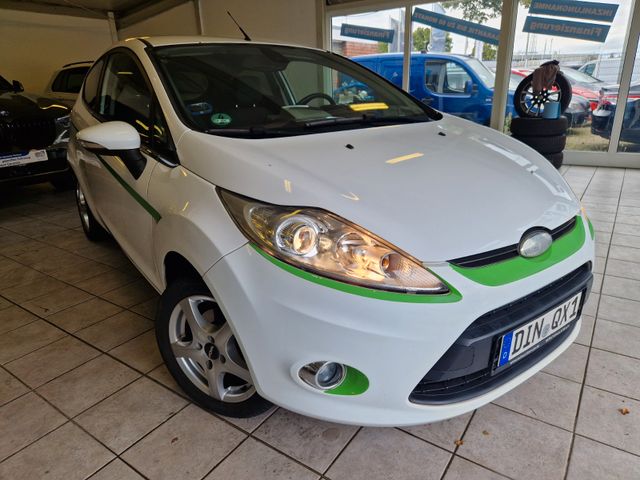 Ford Fiesta Titanium "Rückfahrkamera"Bluetooth"Klima