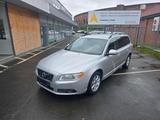 Volvo V70 Kombi Momentum 2.4~5 Zylinder - Volvo V70: 2.5