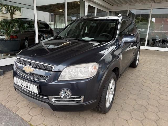Chevrolet Captiva 2.4 LS 4WD 7 Sitzer AHK
