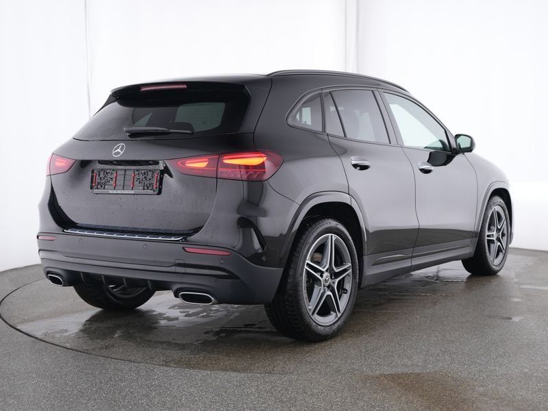 Fahrzeugabbildung Mercedes-Benz GLA 180 AMG LINE*Night*Distron*360*LED*EasyPack*