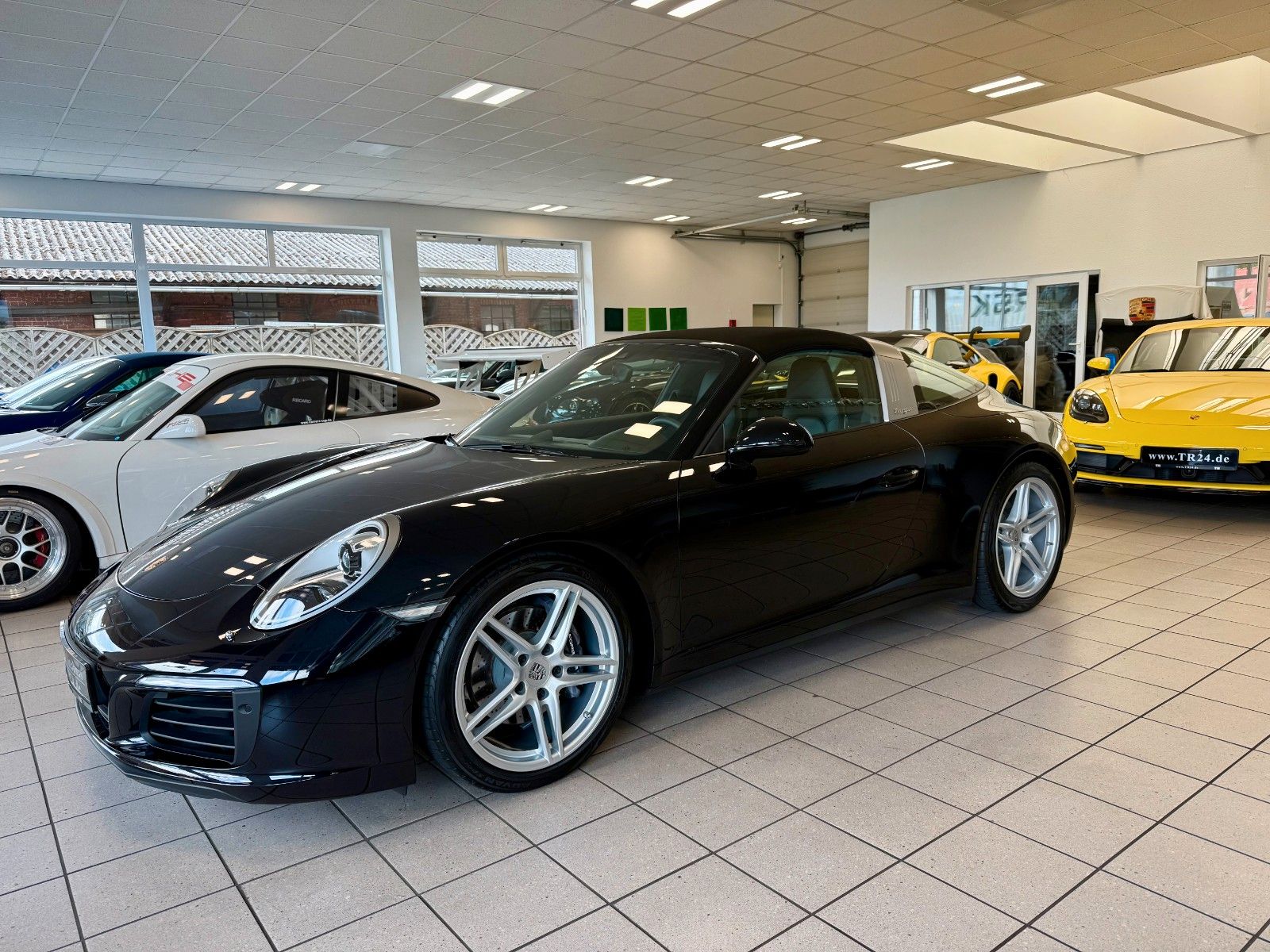 Fahrzeugabbildung Porsche 911 991 Targa 4 PDK SportChrono/BOSE/Kamera/DAB