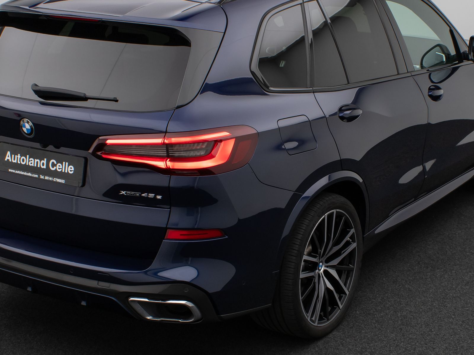 Fahrzeugabbildung BMW X5 xD45e M Sport Panorama 360°HUD DAB H/K 22Zoll