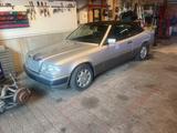 Mercedes-Benz Mercedes W124 300CE 24V Cabrio - Mercedes-Benz 300: W124 Ce