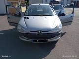 Peugeot VK Peugeot 206 BJ1999 5Türer KM 82741 - Peugeot 206 in Magdeburg