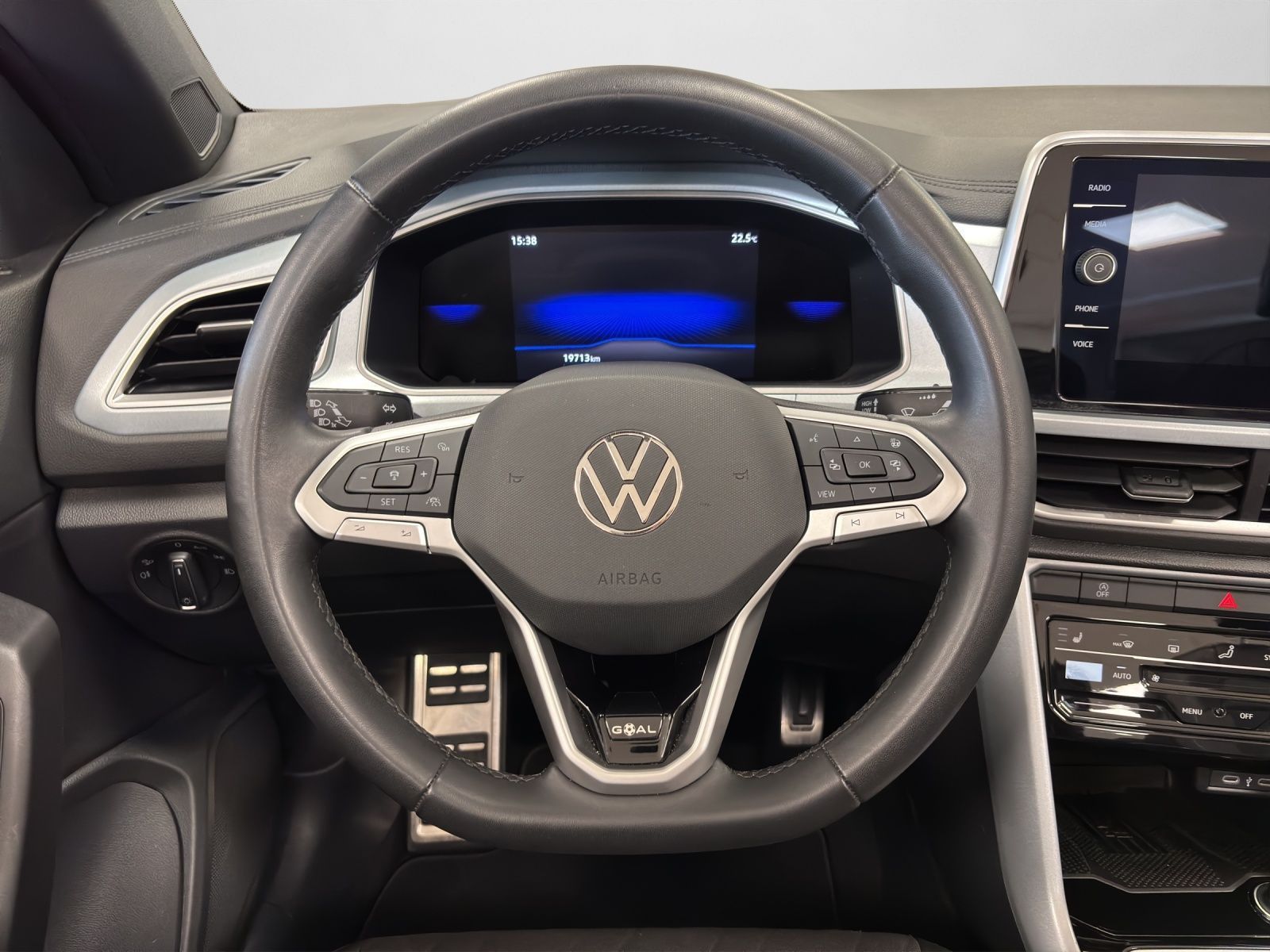 Volkswagen T-Roc - Bild 10
