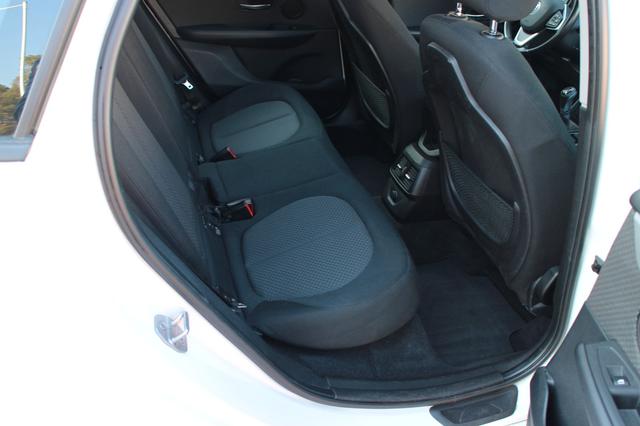 BMW 218d Active Tourer Sport Line – Bild 9