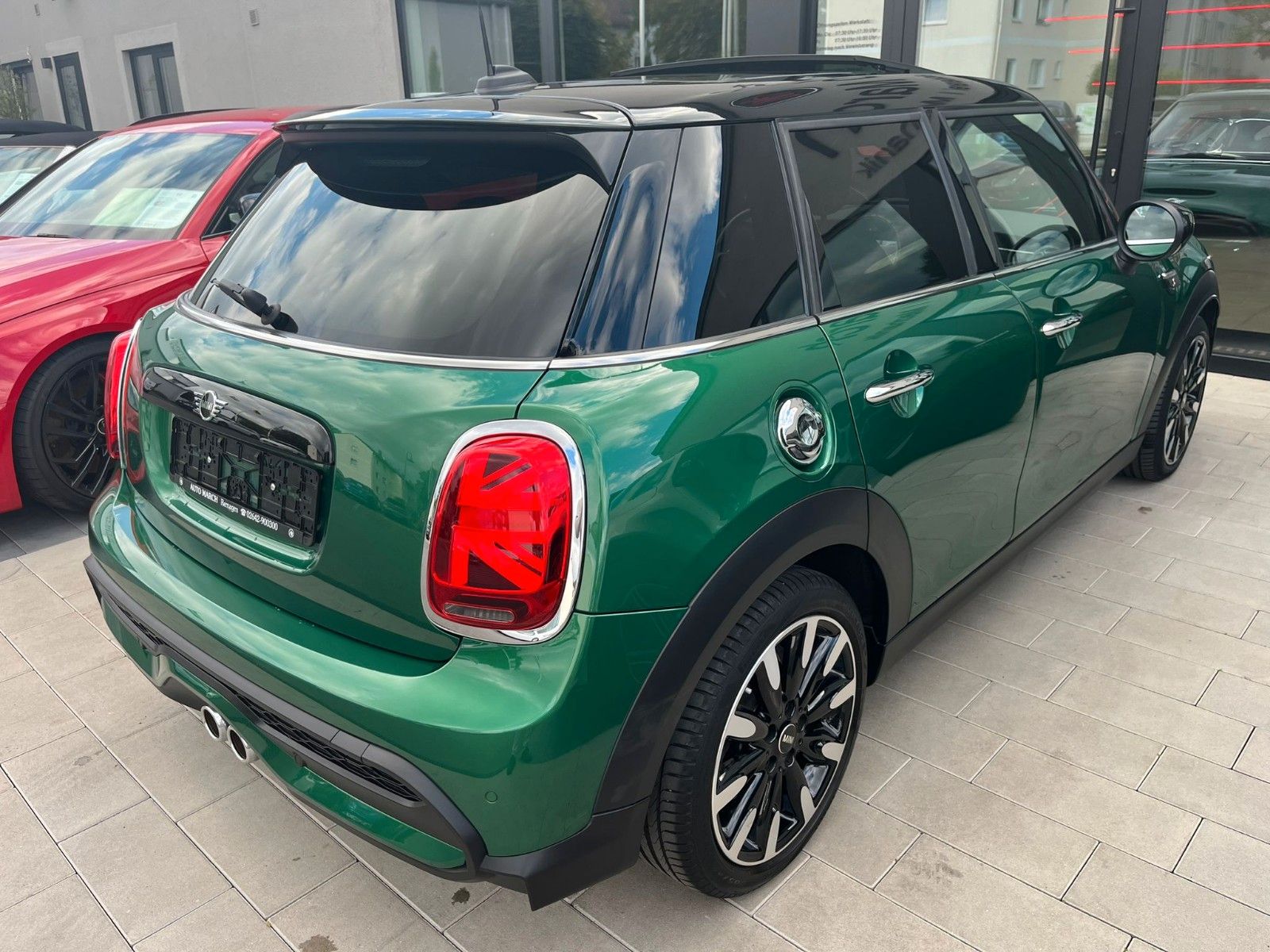 Fahrzeugabbildung MINI COOPER S Classic Trim 5-trg.*Premium Plus*