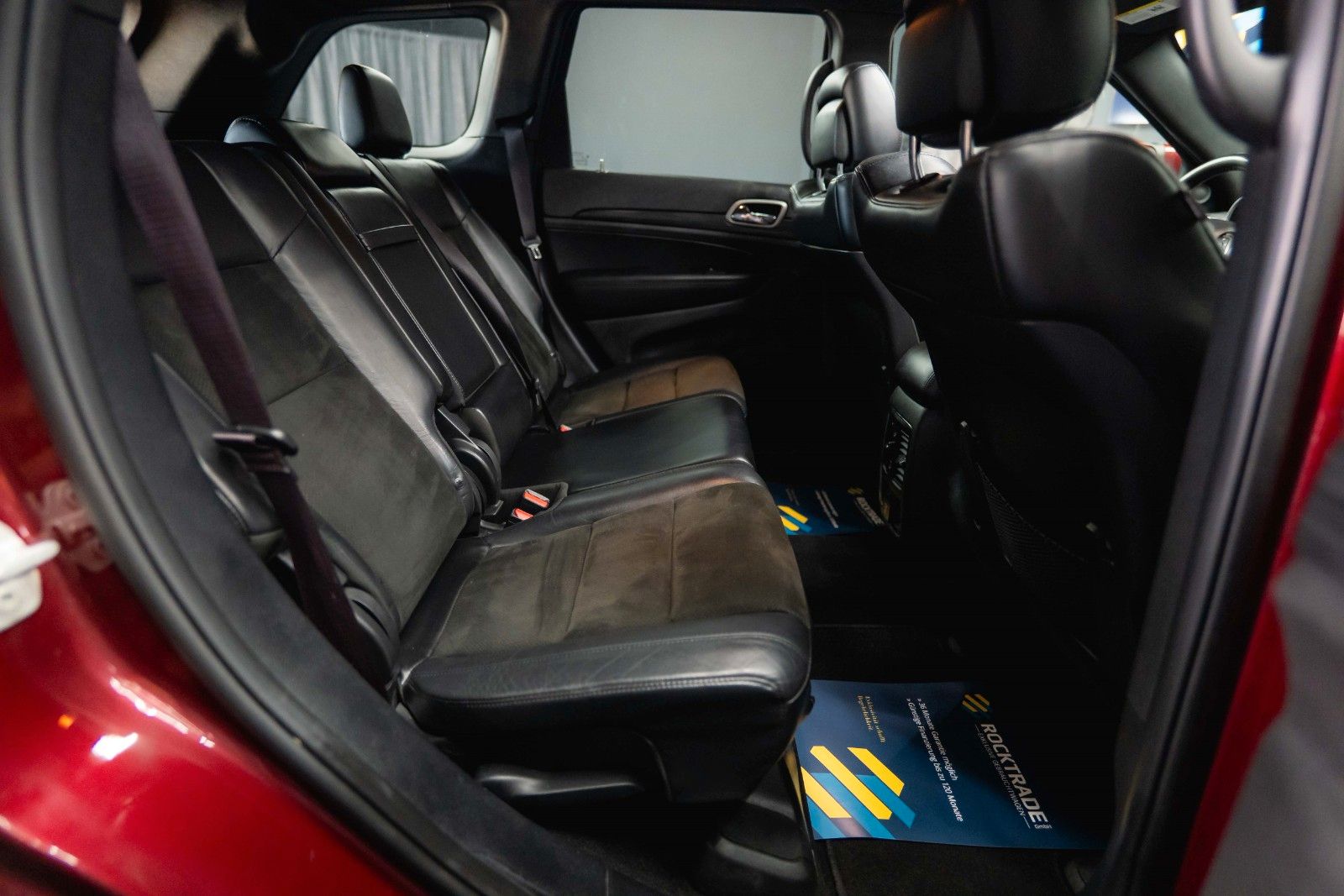 Fahrzeugabbildung Jeep Grand Cherokee 3.6 4x4 Altitude *Pano*CarPlay*
