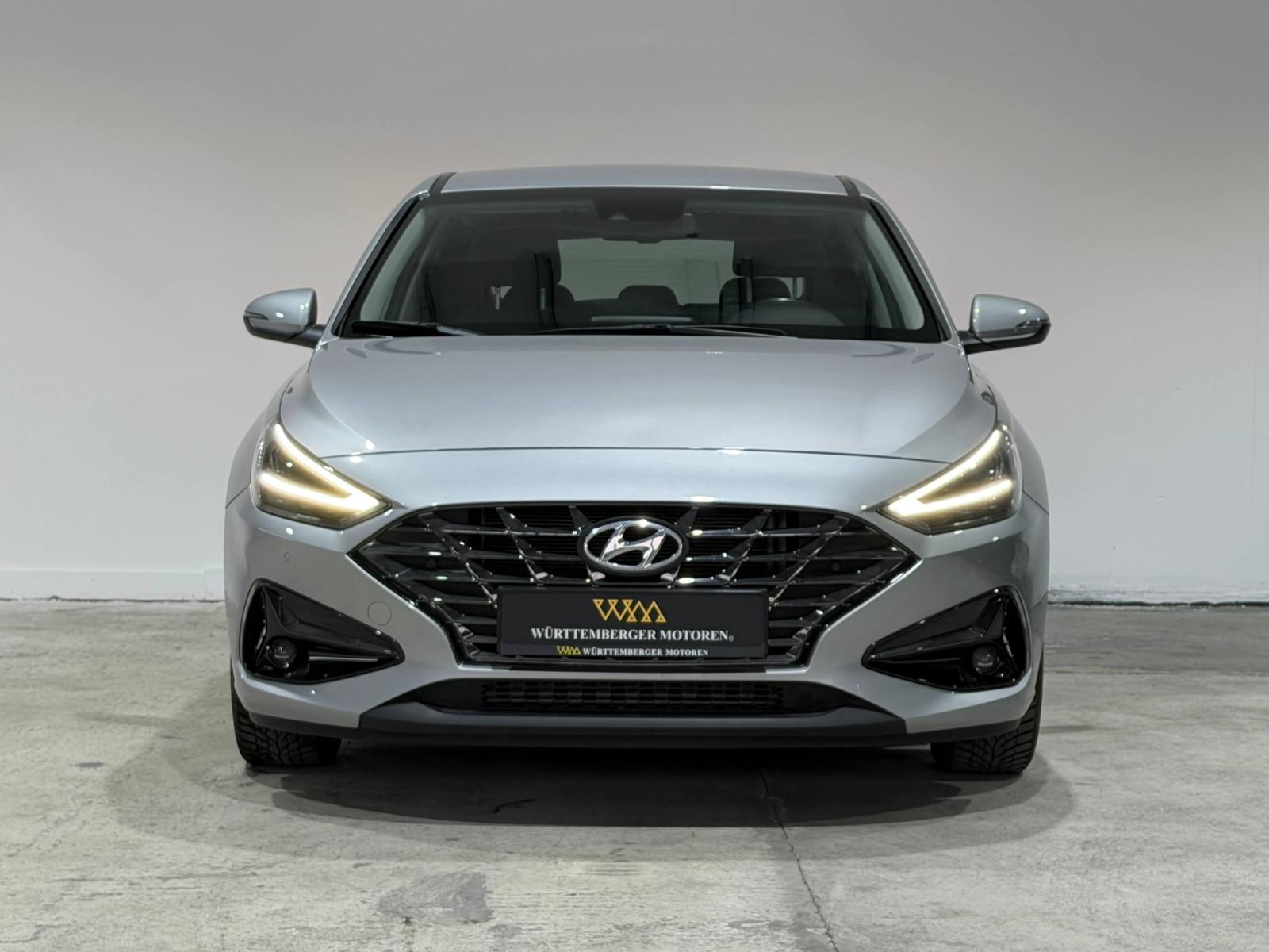 Hyundai i30 EDITION 30+*KAMERA*CARPLAY*LED*LENK-HEIZG*