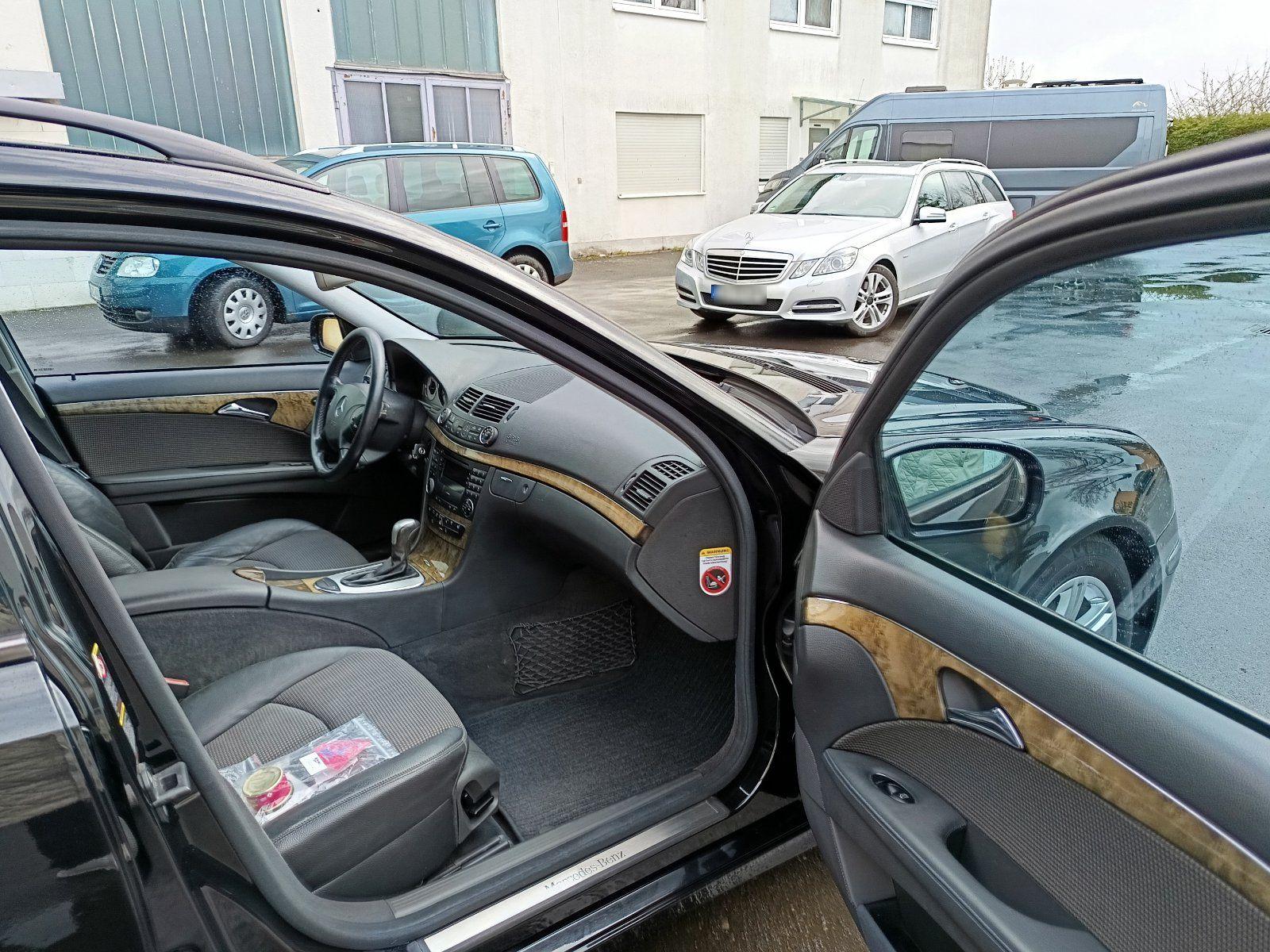 Mercedes-Benz E280 2005 — photo 10