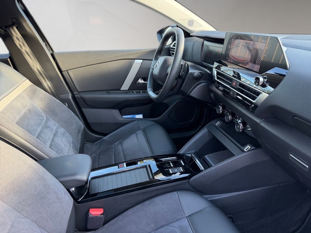 Fahrzeugabbildung Citroën C4 X Hybrid 136 ë-DSC6 MAX