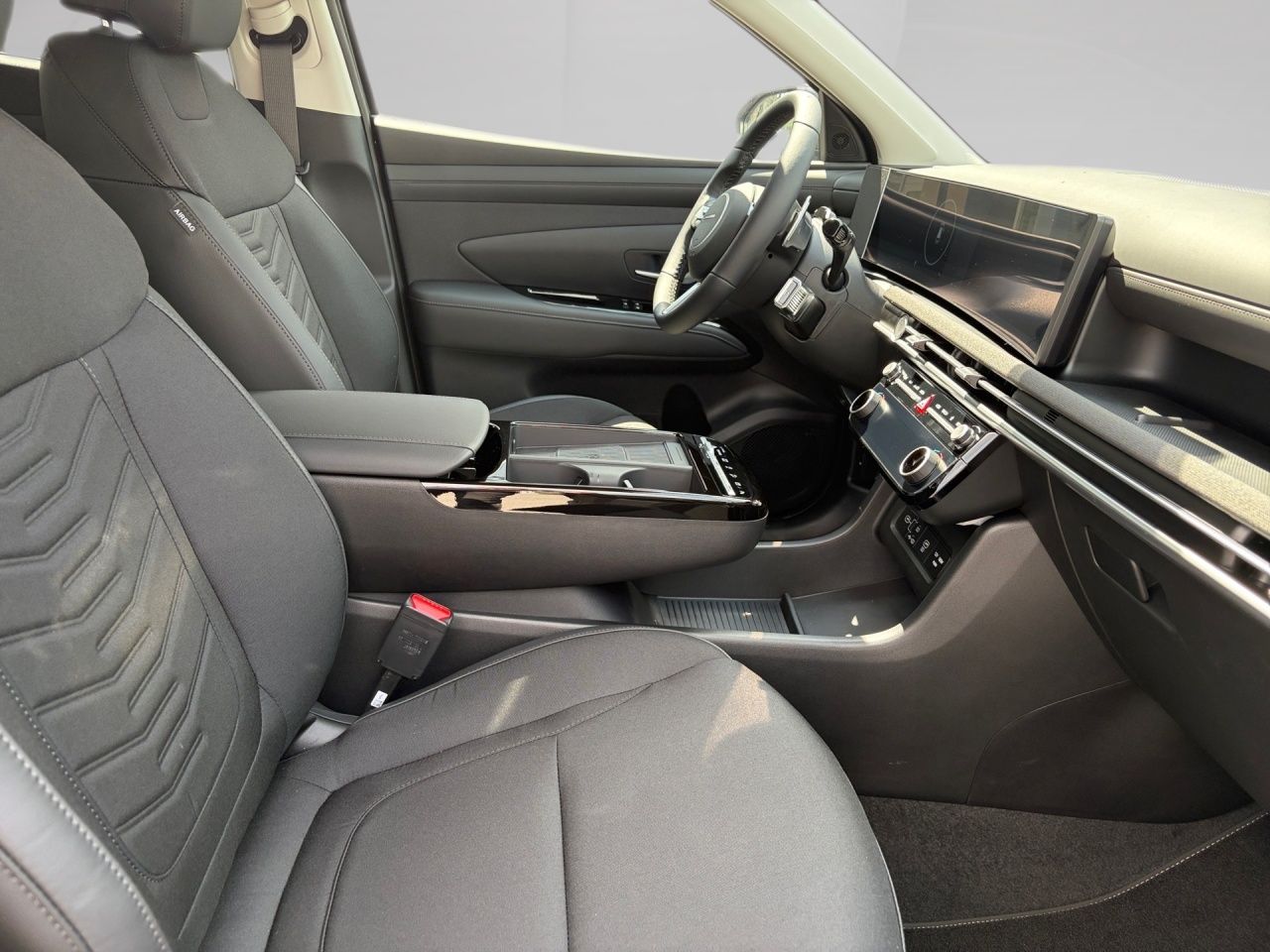 Fahrzeugabbildung Hyundai TUCSON FL (MY27) 1.6 T-GDI (150 PS) 7-DCT 2WD Tr