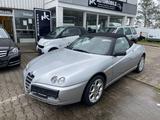 Alfa Romeo Spider 2.0 JTS 16V  Leder - Alfa Romeo Spider mit Benzin-Antrieb: 2.0