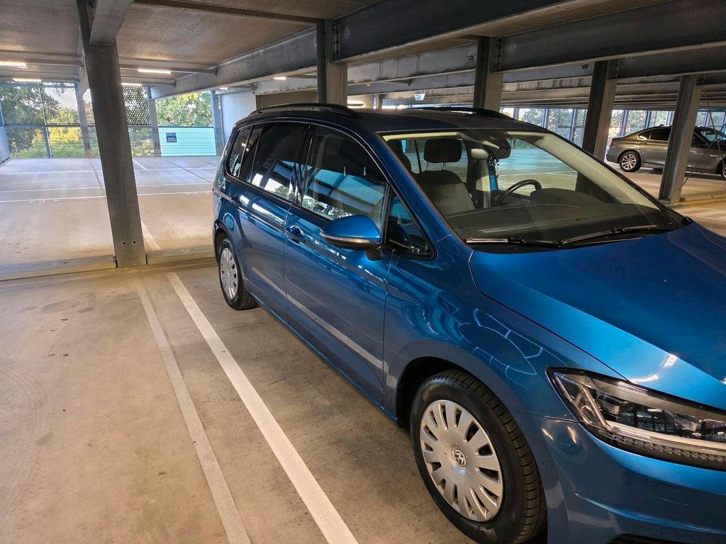 Image of Volkswagen Touran
