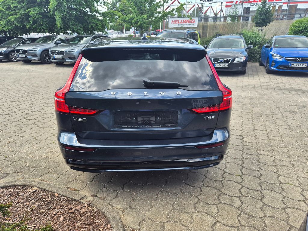 Fahrzeugabbildung Volvo V60 T6 AWD Plus Dark+Lagom-Pak+Licht-Pak+SOFORT