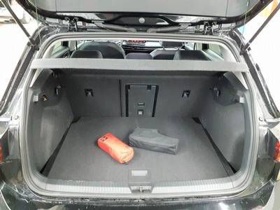 Volkswagen Golf - Bild 7