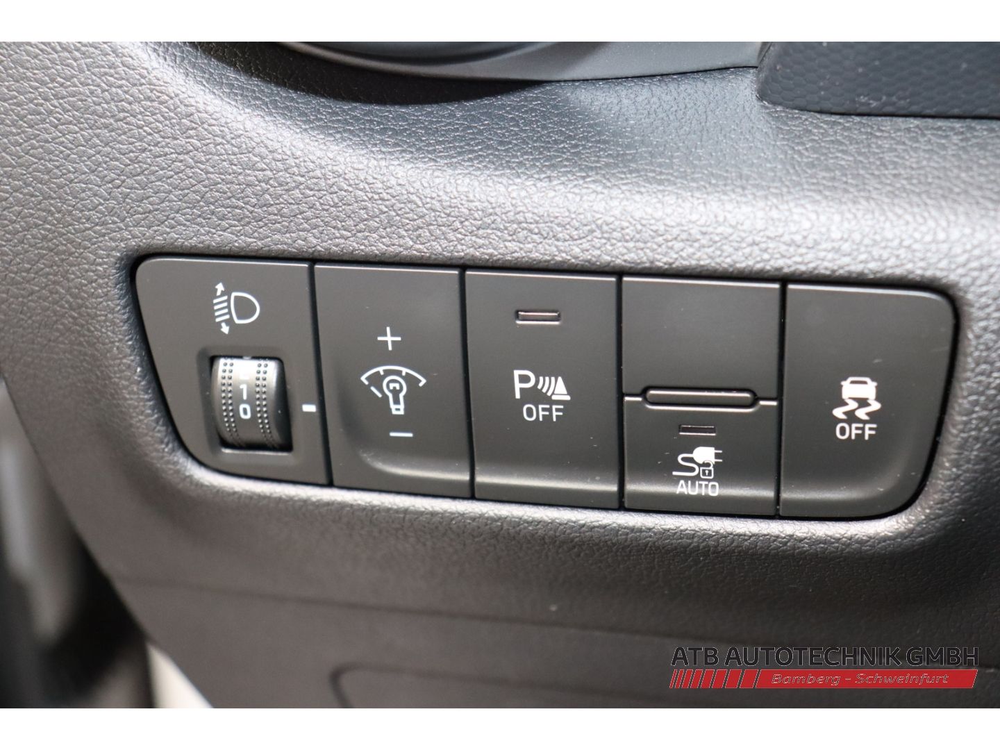 Fahrzeugabbildung Hyundai KONA Elektro Edition 30+ 39,2kWh 2WD 95,6% SOH N