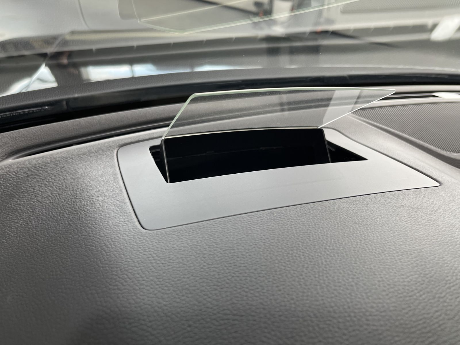 Fahrzeugabbildung Volkswagen Arteon Shooting Brake R-Line 2.0 TDI*AHK*Leder*