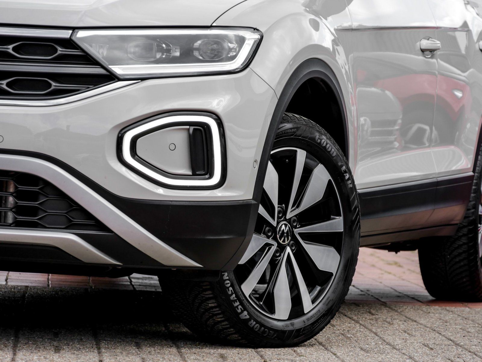 Volkswagen T-Roc MOVE 1.5 TSI DSG LED App-Connect TravelAs foto 5
