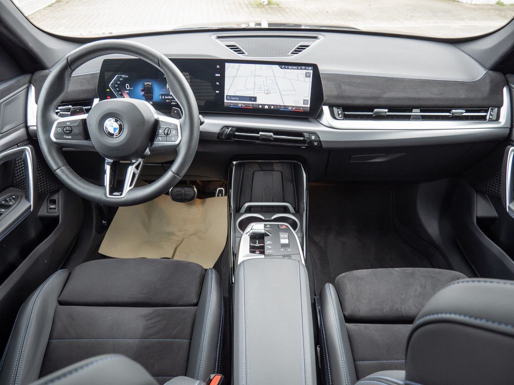 BMW X1 sDrive 18i M-Sport AHK PANO KAM LED NAVI SHZG foto 11