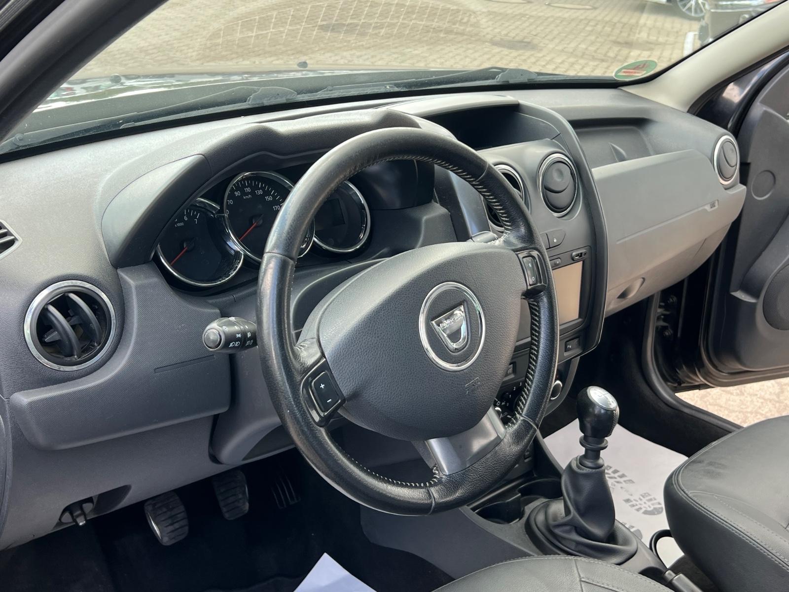 Dacia Duster 2014 — photo 10