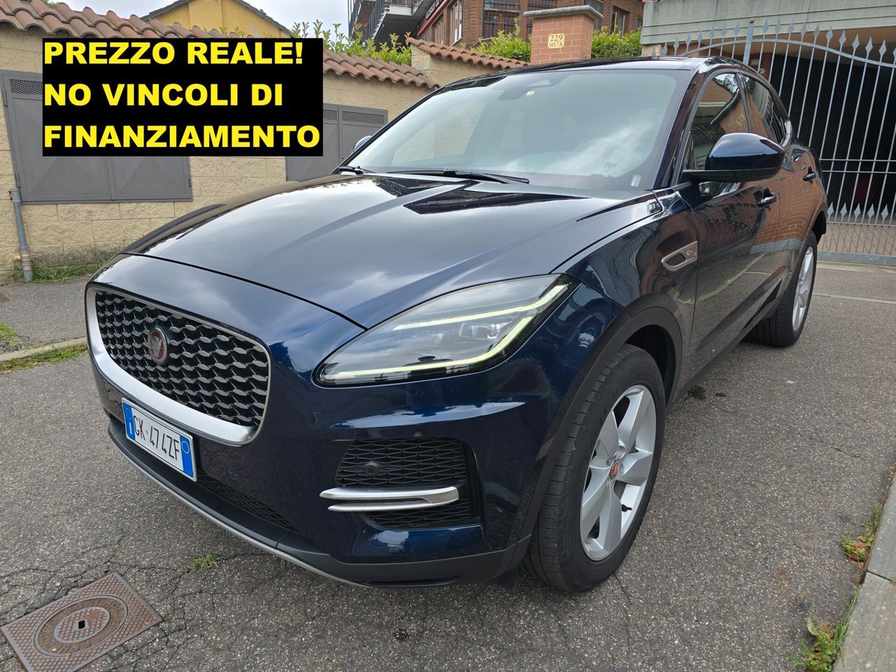 JAGUAR E-Pace
