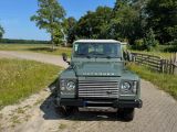 Land Rover Defender 90 2.2L TD4 SE  Perfekter Zustand  - Land Rover Defender mit Diesel-Antrieb: Geländewagen, 2.2