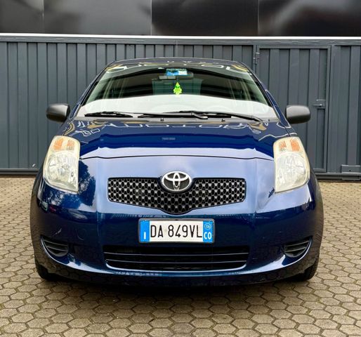 Toyota Yaris 1.0 5 porte